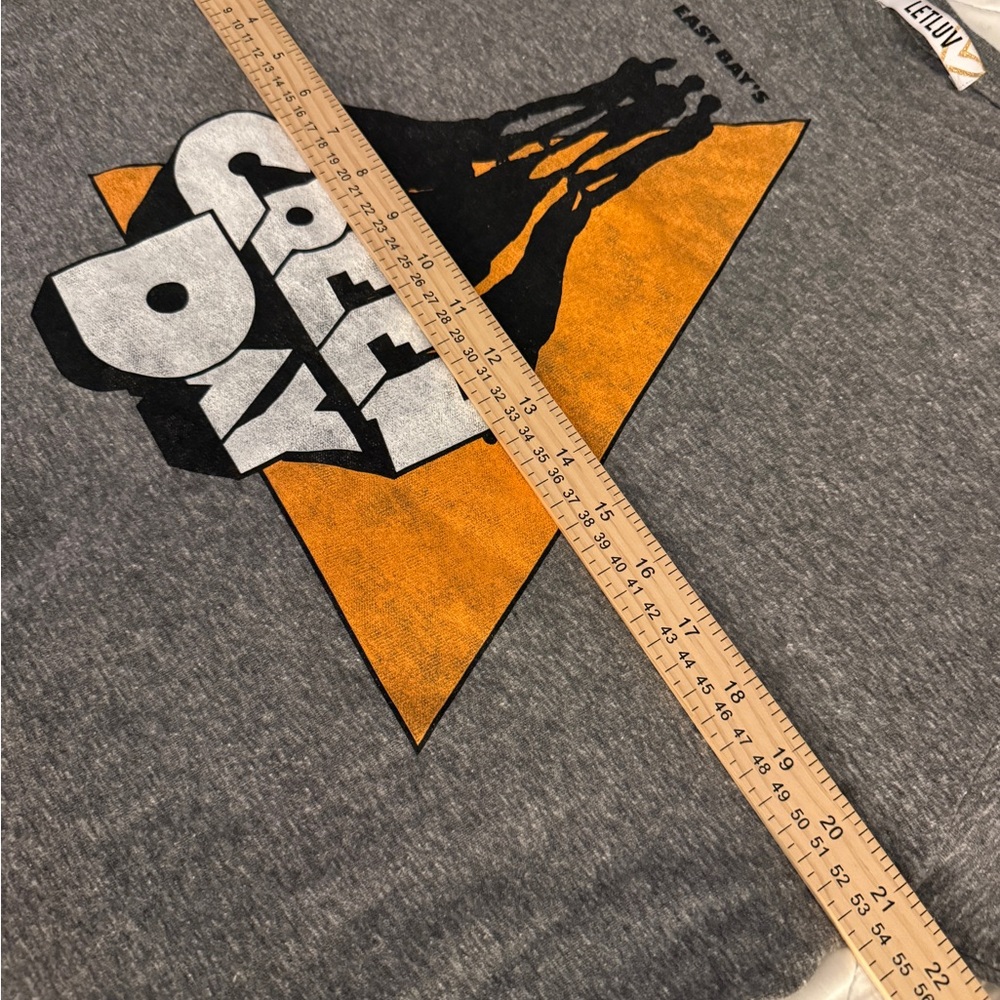 Letluv Green Day Graphic Tee Shirt Sizes S, XL Heather Gray Retro Rocker - Picture 9 of 11